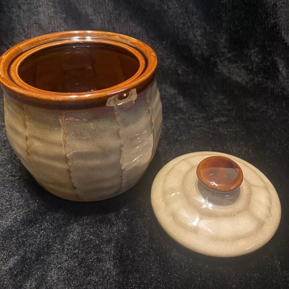 Sango Stoneware Sugare Dish with Lid Brown Drip Stoneware - Picture 7 of 7
